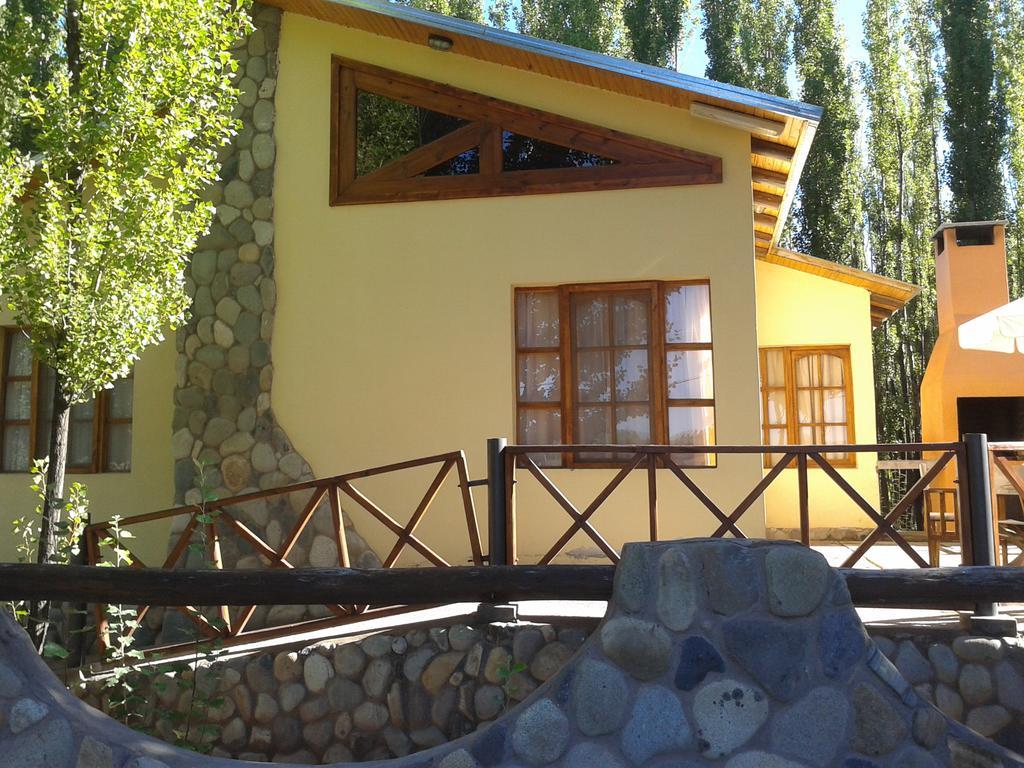 Terrazas En El Bosque Cabanas Malargüe Exterior foto